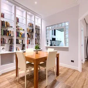 Encantadora Vivienda Turistica A Orillas De La Ria Bilbao