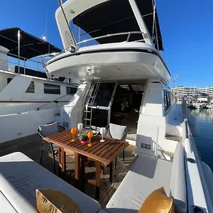  Hotel en barco Yate Stv España